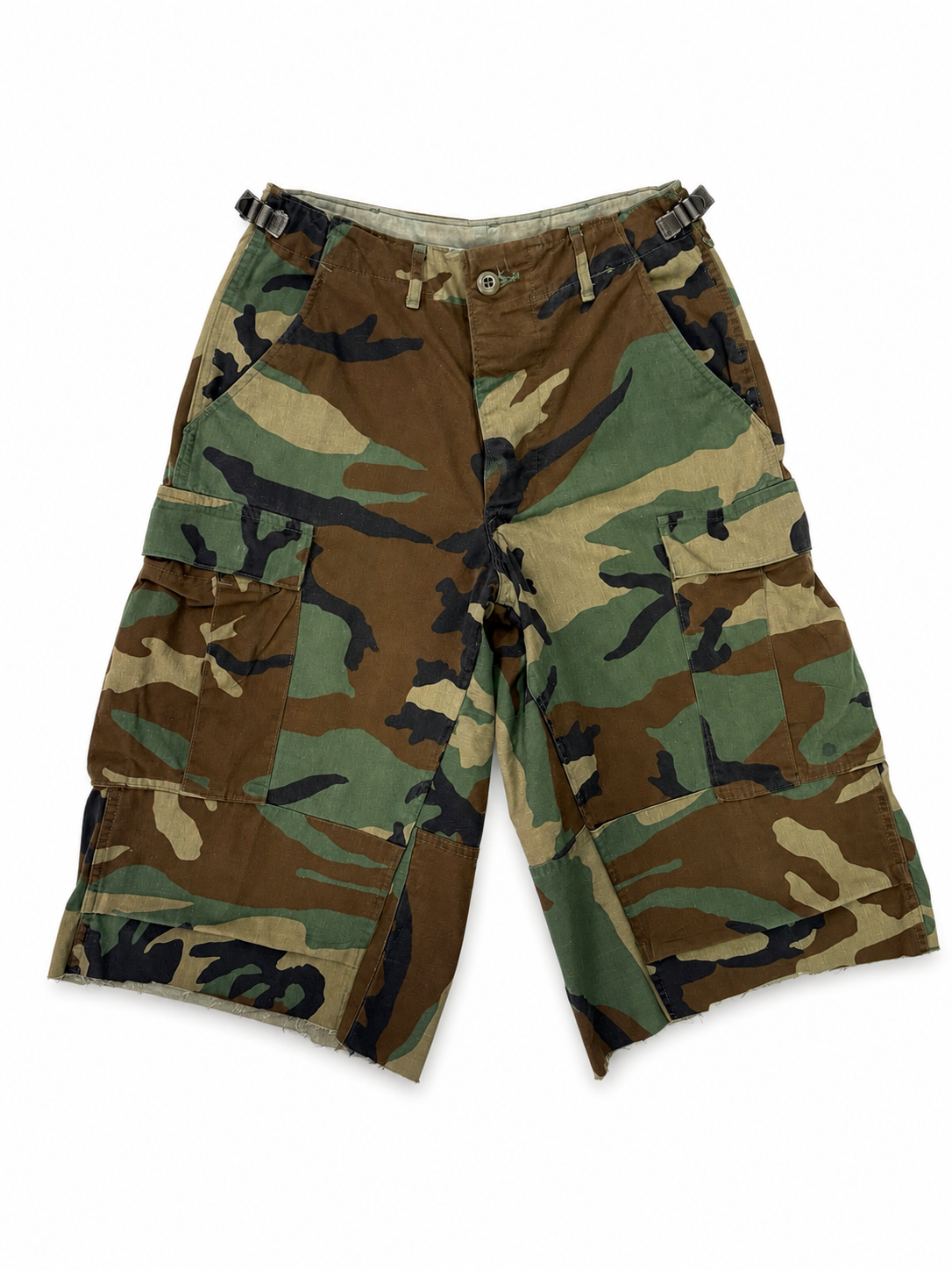 REWORKED WIDE LEG CAMO SHORT